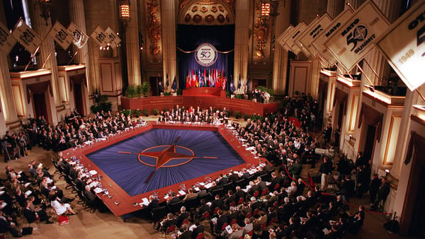 NATO's History and Expansion (A Warographics Short Briefing)